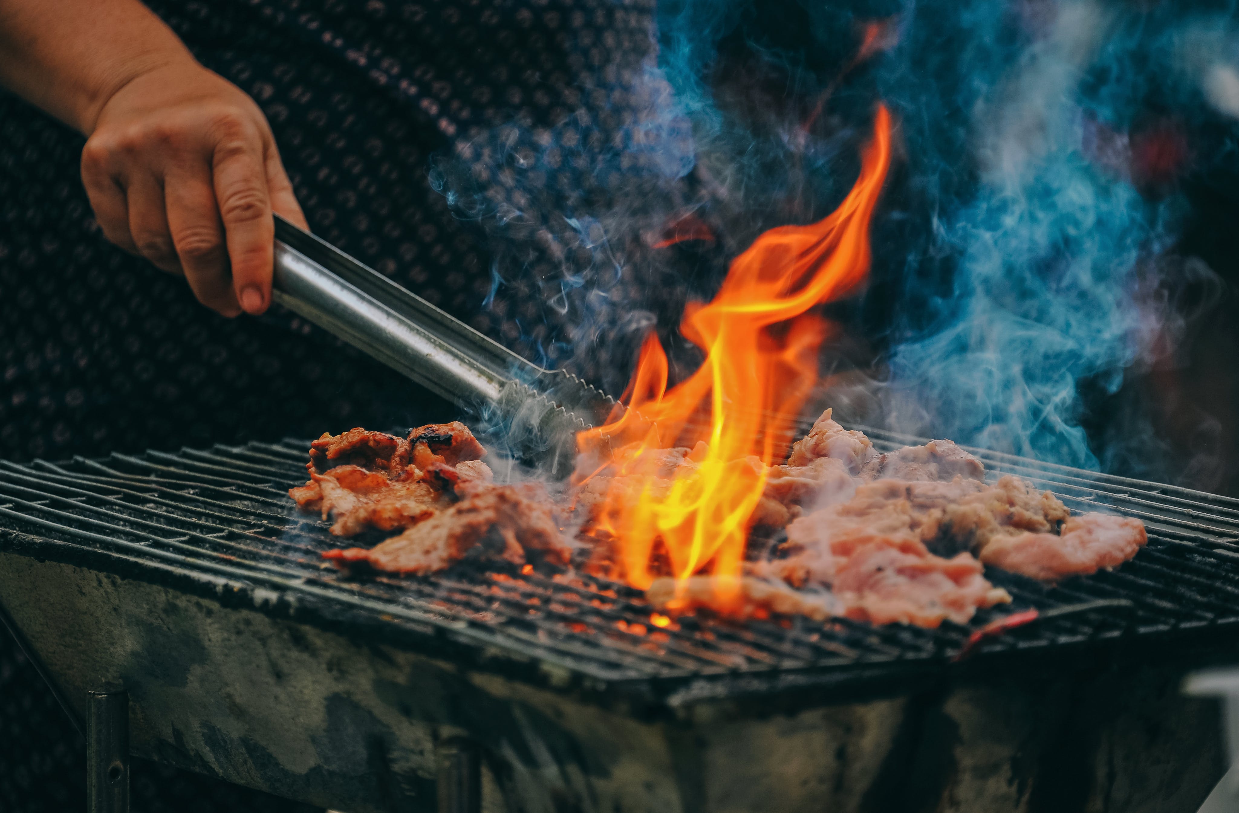 8 Different types of grilling techniques to improve your BBQ experience