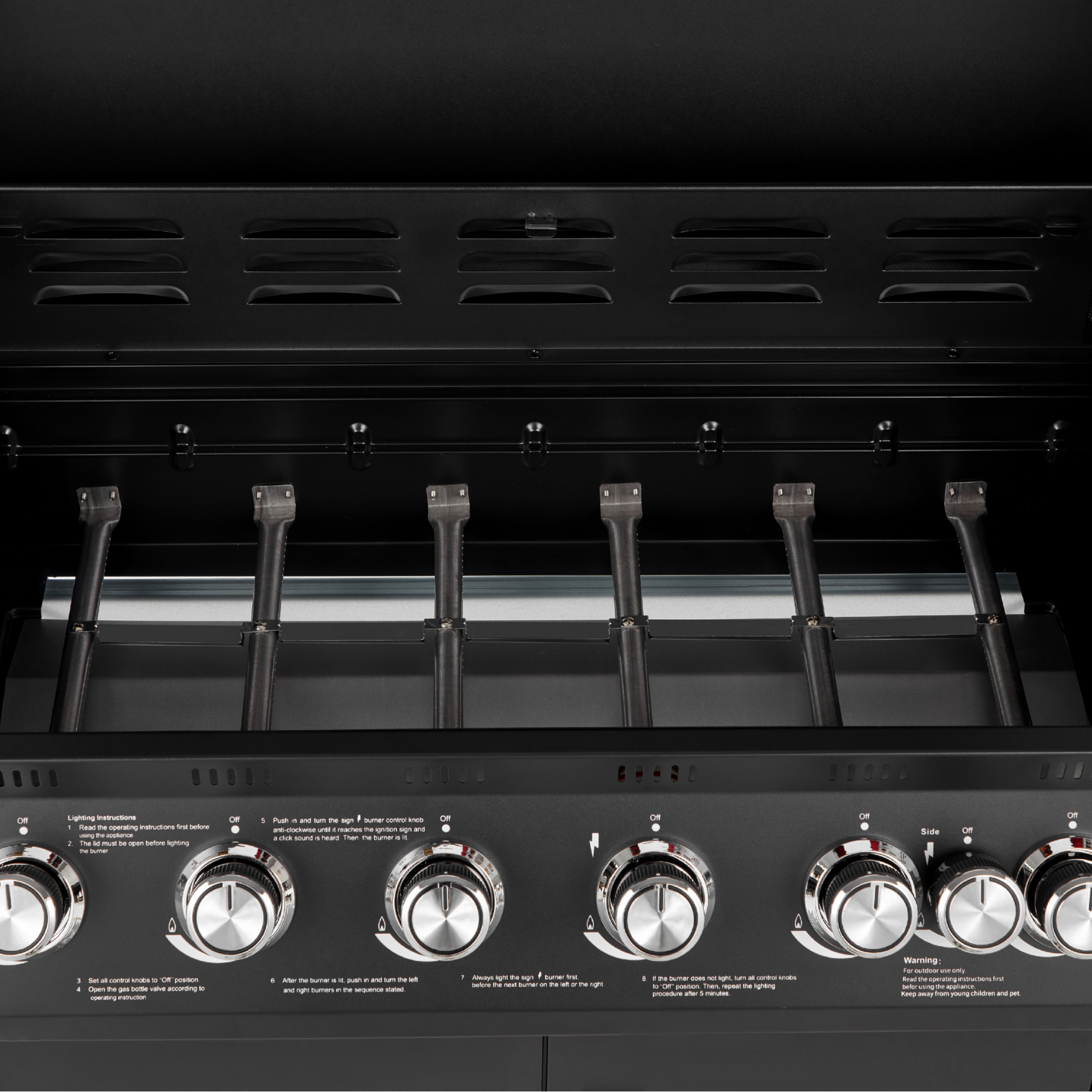 close-up Burner Tubes and Knobs